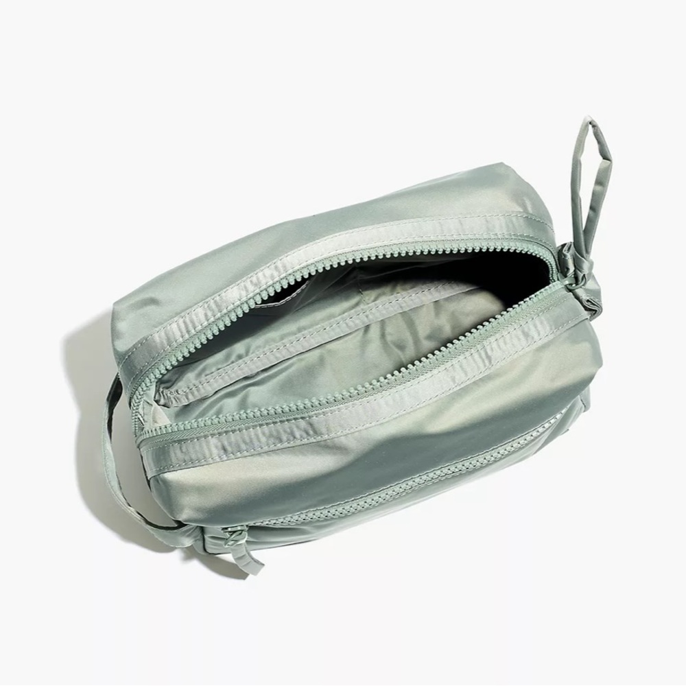 Madewell (Re)sourced Multipurpose Pouch in Colorblock - Picture 2 of 2